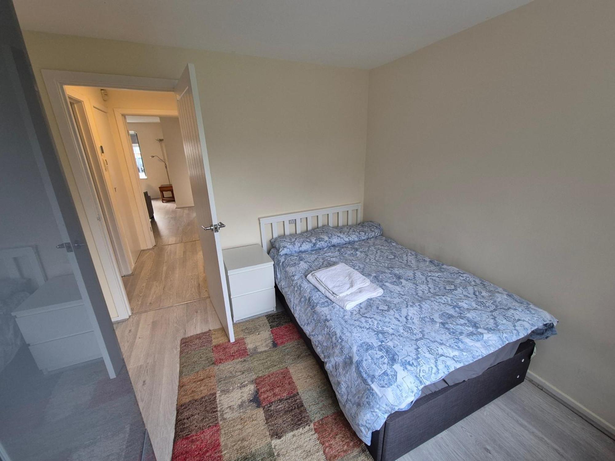 Lovely & Beautiful 2 Bed-Apartment In Borehamwood Exterior foto